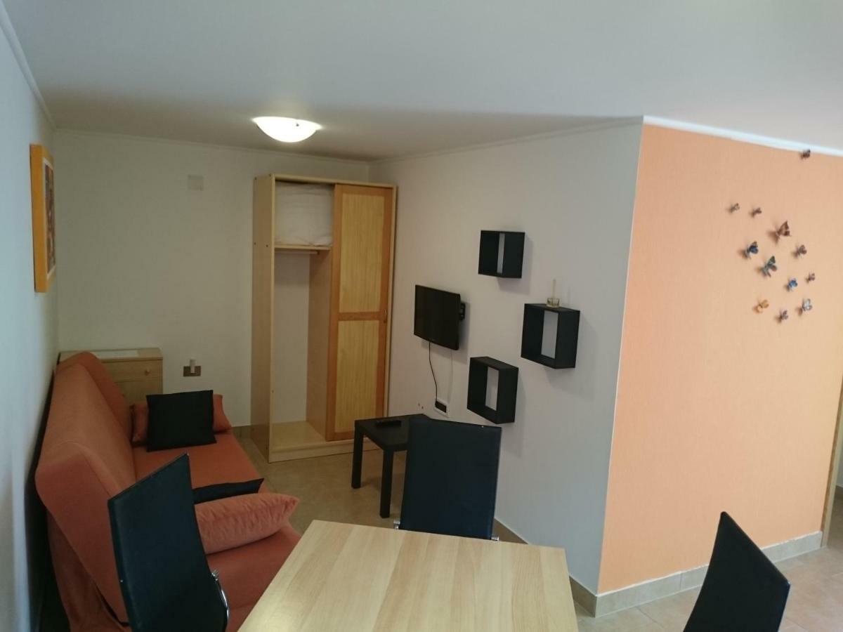 Apartment Sara Умаг Екстериор снимка